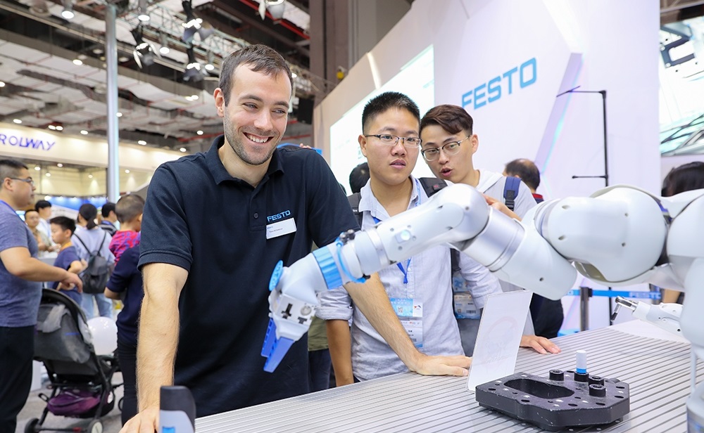 2025国际数字能源展 | 华为数字能源